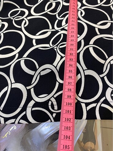 Siyah beyaz desenli içi astarlı kolsuz elbise - Görsel 5