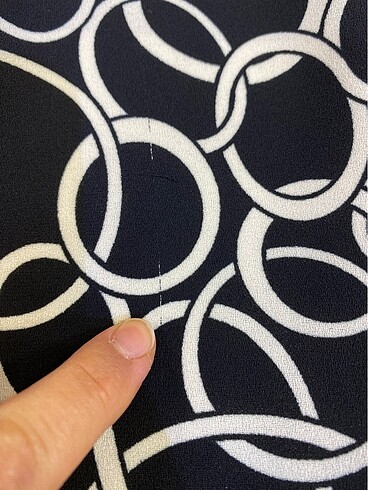Siyah beyaz desenli içi astarlı kolsuz elbise - Görsel 8