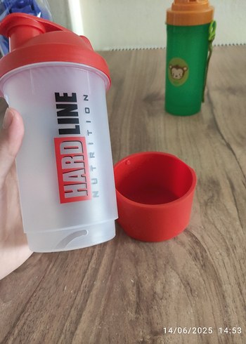  Beden kırmızı Renk hardline shaker