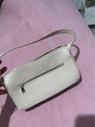 H&M kol çantası
