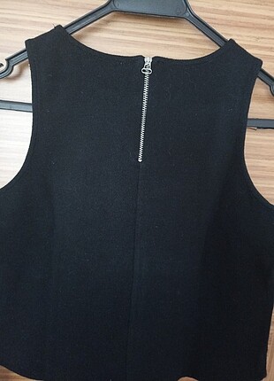 28 Beden siyah Renk Pull and bear bayan mini üst