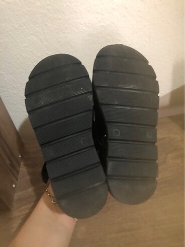 26 Beden Kız çocuk siyah Babet
