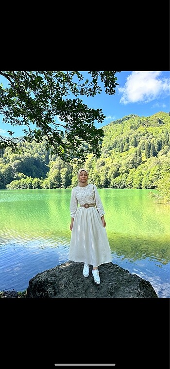 Önü Dantelli Astarlı Keten Tesettür Elbise