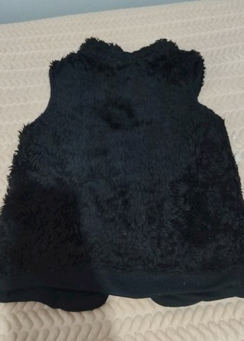 Siyah Kürklü Kadın Yelek - Görsel 4