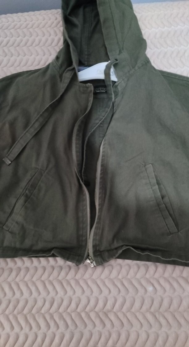 Haki yeşili Kapüşonlu Fermuarlı Kadın Ceket - Görsel 3