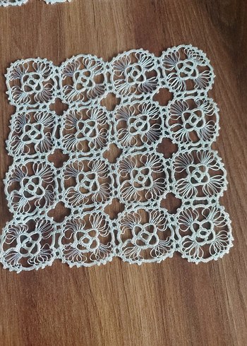 El İşi Dantel Masa Örtüsü Seti - Görsel 8