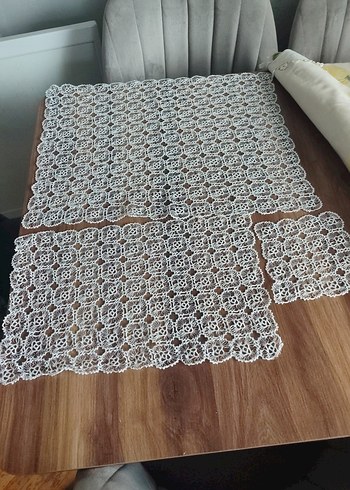 El İşi Dantel Masa Örtüsü Seti - Görsel 6