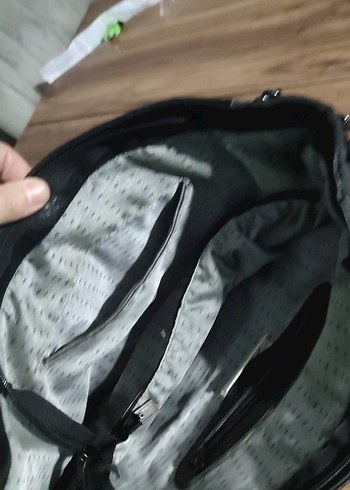 Zincir Detaylı Siyah Kadın Deri Çanta - Görsel 5