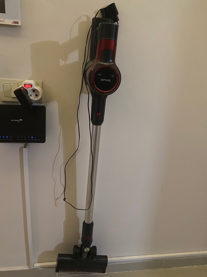Kırmızı Onvo Kablosuz Elektrikli Süpürge - Görsel 3