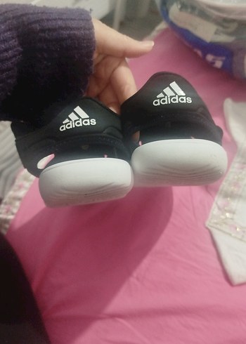 Erkek Çocuk Siyah Adidas Bantlı Terlik - Görsel 3