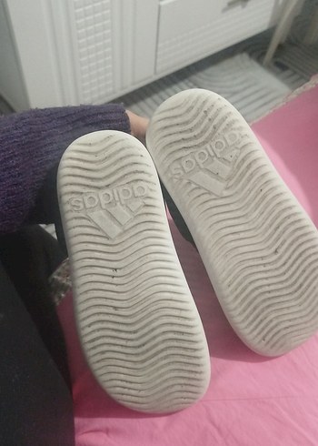 Erkek Çocuk Siyah Adidas Bantlı Terlik - Görsel 4