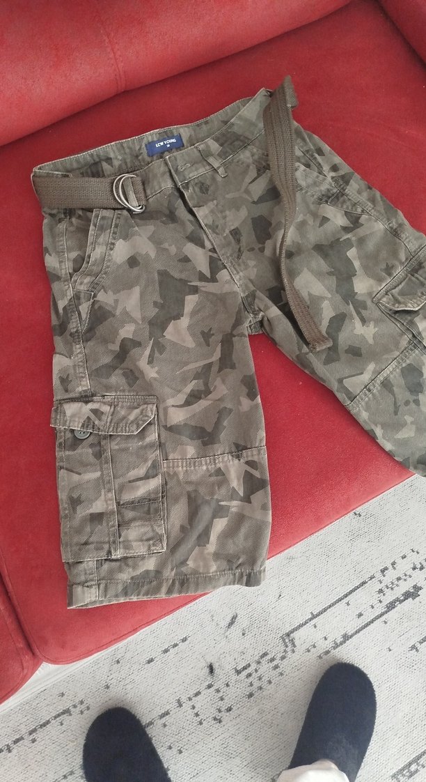 Gri Kamuflaj Desenli Kemerli Erkek Şort 28 beden - Görsel 3