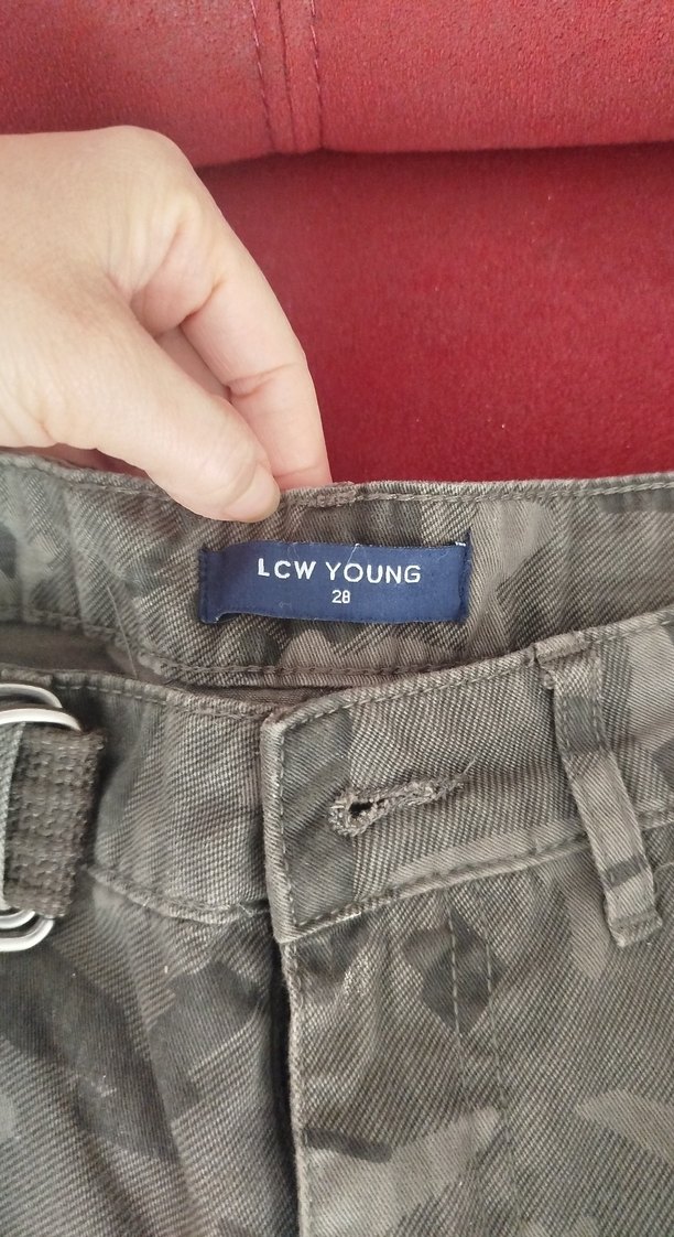 Gri Kamuflaj Desenli Kemerli Erkek Şort 28 beden - Görsel 4