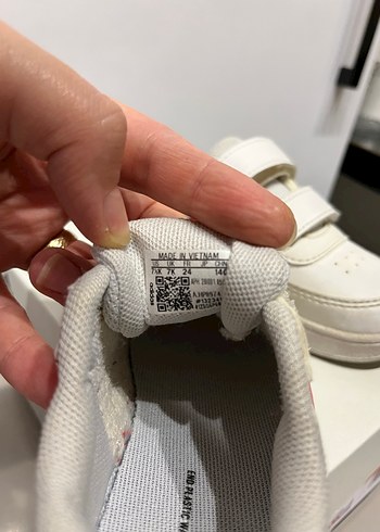 24 Beden beyaz Renk Kız Çocuk Beyaz Adidas Spor Ayakkabı