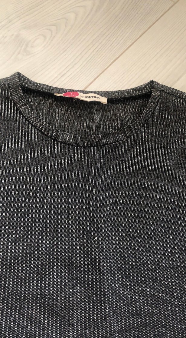 Gri Kısa Kollu Kadın Triko - Görsel 2