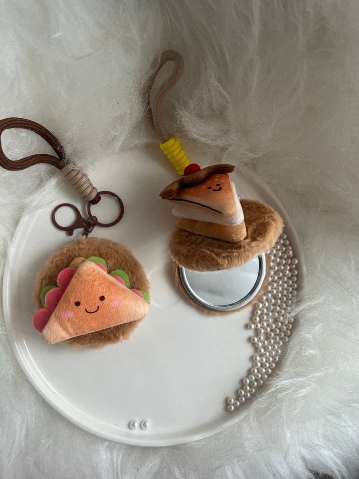 Charm aynalı anahtarlık - Görsel 3