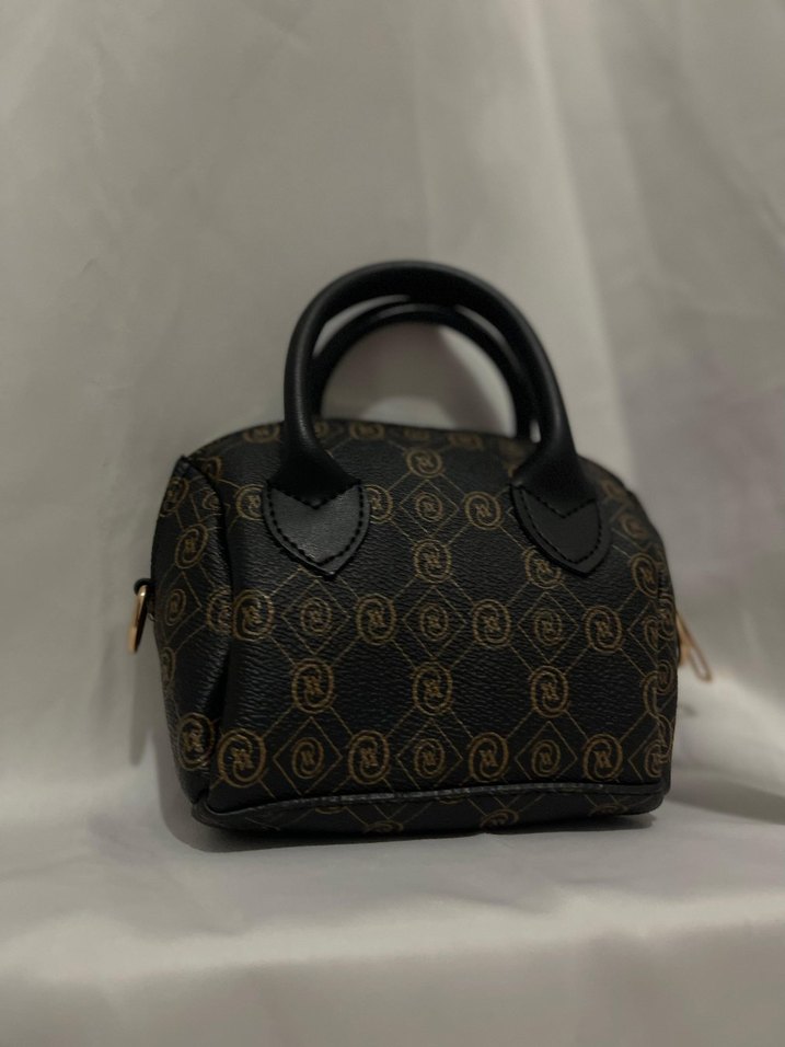 Klasik Siyah Deri Kadın El Çantası - Görsel 4