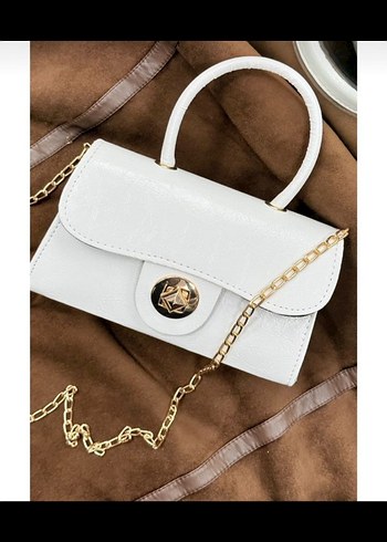Beyaz Deri Zincir Detaylı Kadın Çanta - Görsel 3