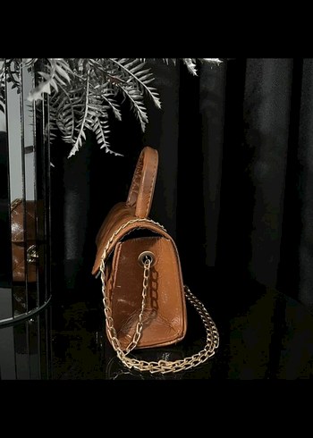 Kahverengi Deri Tokalı Kadın Çanta - Görsel 3