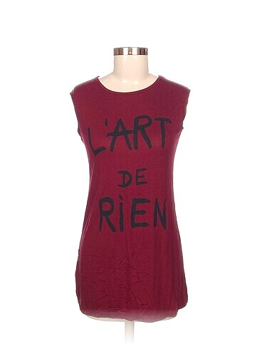Diğer T-shirt %70 İndirimli.