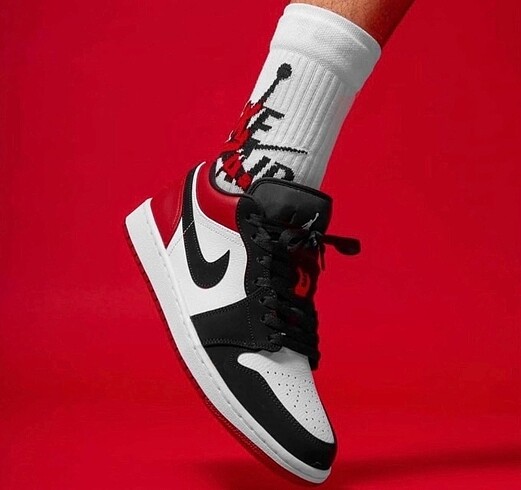 Air jordan black tow