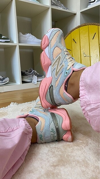 37 Beden New balance 9060