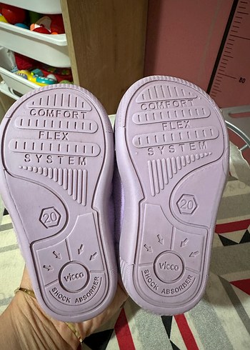 Mor Kız Çocuk Sıcak Terlikler Velcro - Görsel 3
