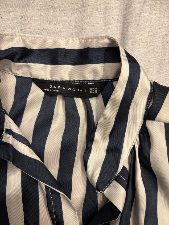Düğmeli Çizgili Kadın Gömlek - Görsel 2