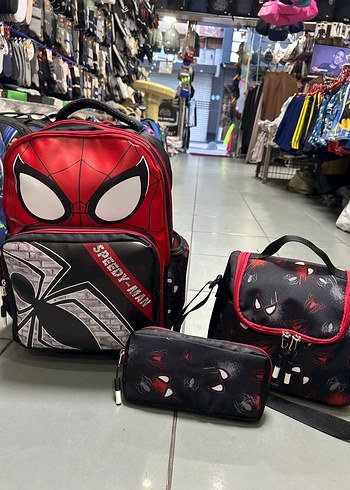 Spiderman Örümcek Adam Okul Çantası Seti