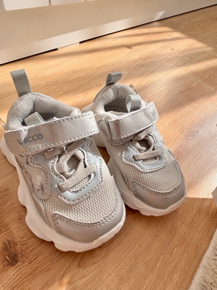 Kız Çocuk Gri Beyaz Desenli Spor Ayakkabı - Görsel 3