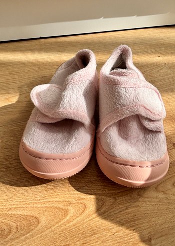 Kız Çocuk Pembe Sıcak Terlik - Görsel 2