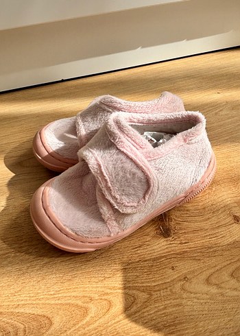 Kız Çocuk Pembe Sıcak Terlik - Görsel 3