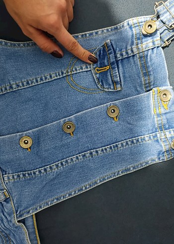 Kızlar için düğmeli mavi kot tulum - Görsel 5