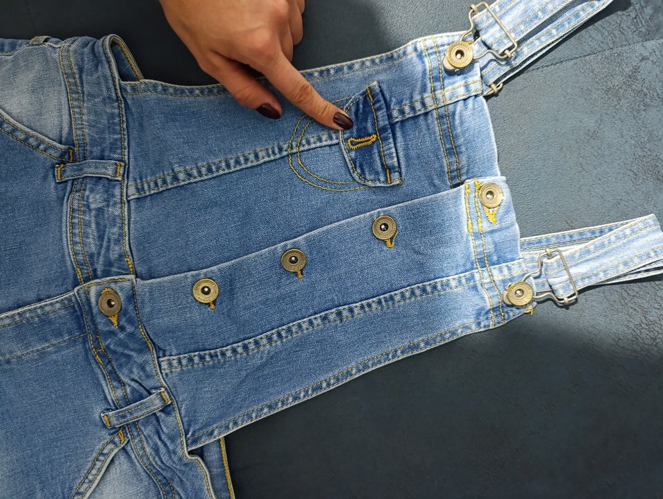 Kızlar için düğmeli mavi kot tulum - Görsel 5