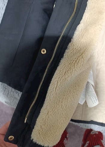 Kadın Siyah Midi Kaban Kürklü Kapüşonlu - Görsel 9