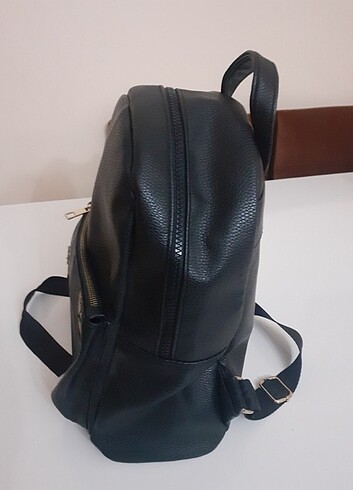 Koton Koton marka sırt çantası 