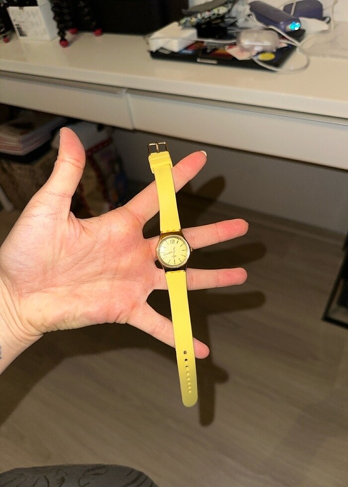 Sarı saat - Görsel 2