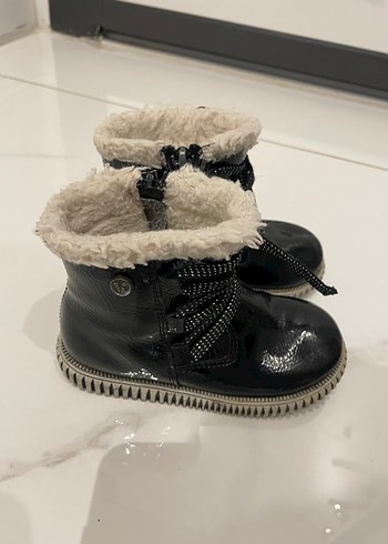 Kız Çocuk Kürklü Bot - Görsel 2