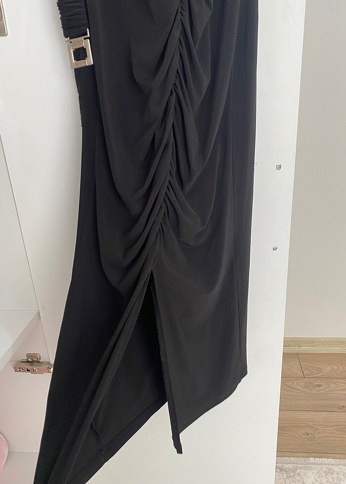 Siyah kemerli kalem elbise - Görsel 5