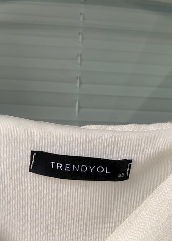 TRENDYOLMİLLA  Beyaz Elbise - Görsel 4