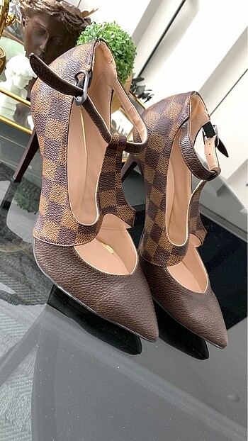 Stiletto Ayakkabı