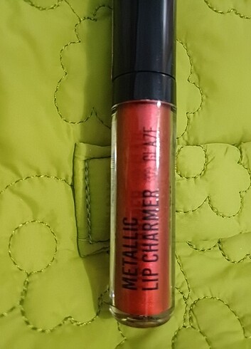 flormar lip gloss