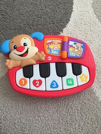 Fisher price akıllı köpekçiğin piyanosu