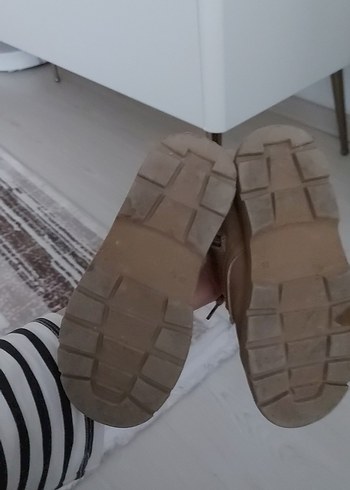 26 Beden Bej Erkek Çocuk Kauçuk Bot