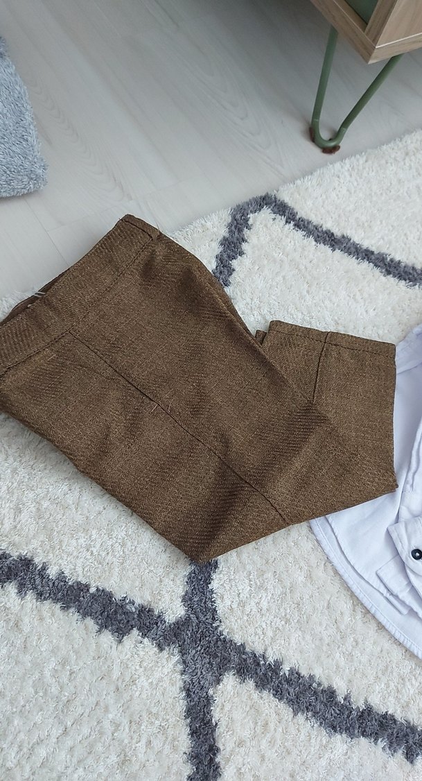 Düğmeli Kahverengi Çocuk Yelek Takımı - Görsel 4