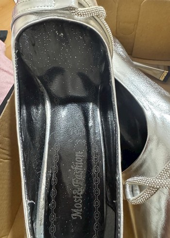 Sıfır ürün hiç giyilmedi Stiletto Kadın Abiye Ayakkab - Görsel 2