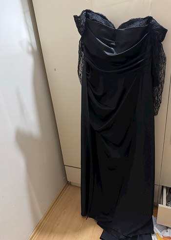 Siyah Uzun Drapeli Gotik Abiye Elbise - Görsel 2