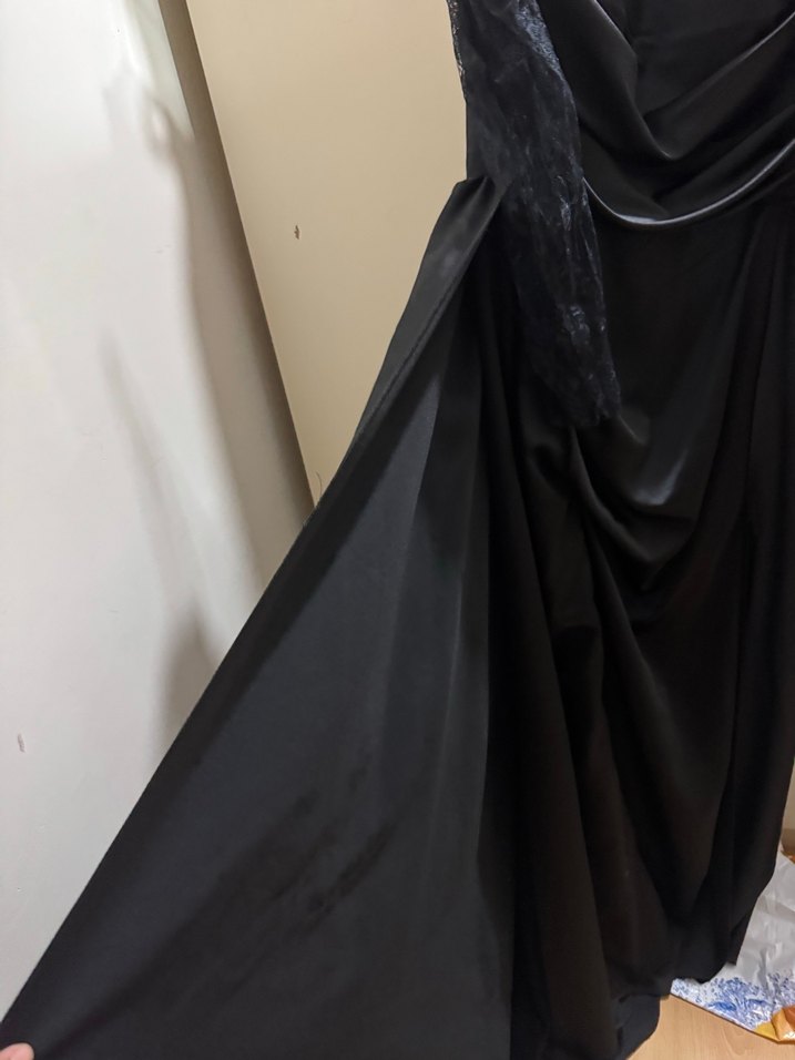 Siyah Uzun Drapeli Gotik Abiye Elbise - Görsel 4