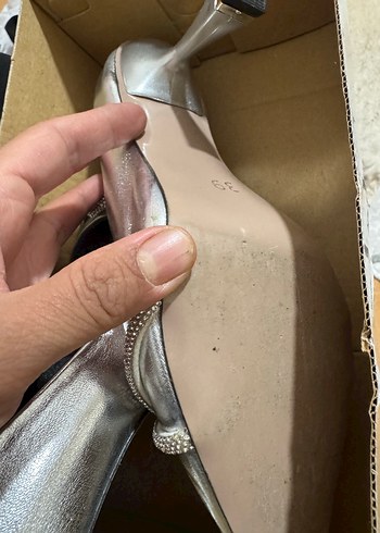 Parlak Gümüş Stiletto Tokalı Kadın Ayakkabı - Görsel 5