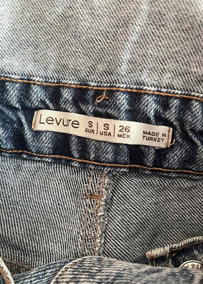 Şortlu kot tulum - Görsel 4